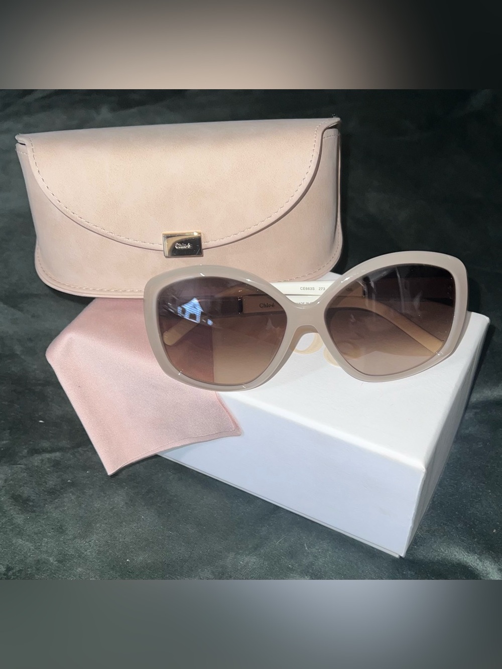 **AUTHENTIC CHLOE SUNGLASSES** Never worn! No scratches or blemishes. 😎